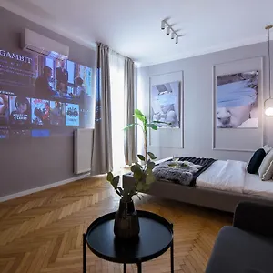 Modern - Central With Wall Projector Near Radisson Apartament Bucureşti